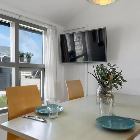 Apartamento 2 Bedroom Lovely In